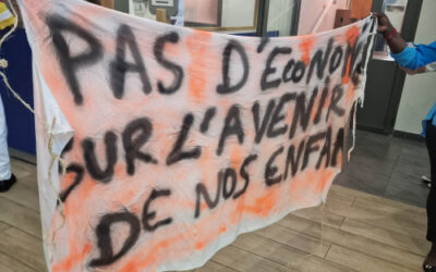 La mobilisation continue à la mairie pour les parents de l’école maternelle Maurice-Ravel aux Mureaux
