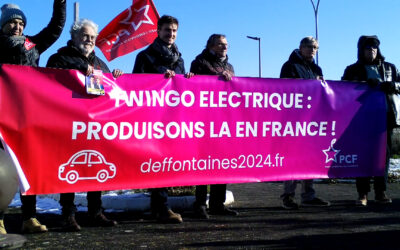 La tête de liste du PCF pour les européennes Léon Deffontaines en campagne à Renault-Flins